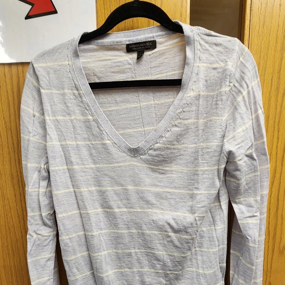 Banana Republic Merino wool sweater